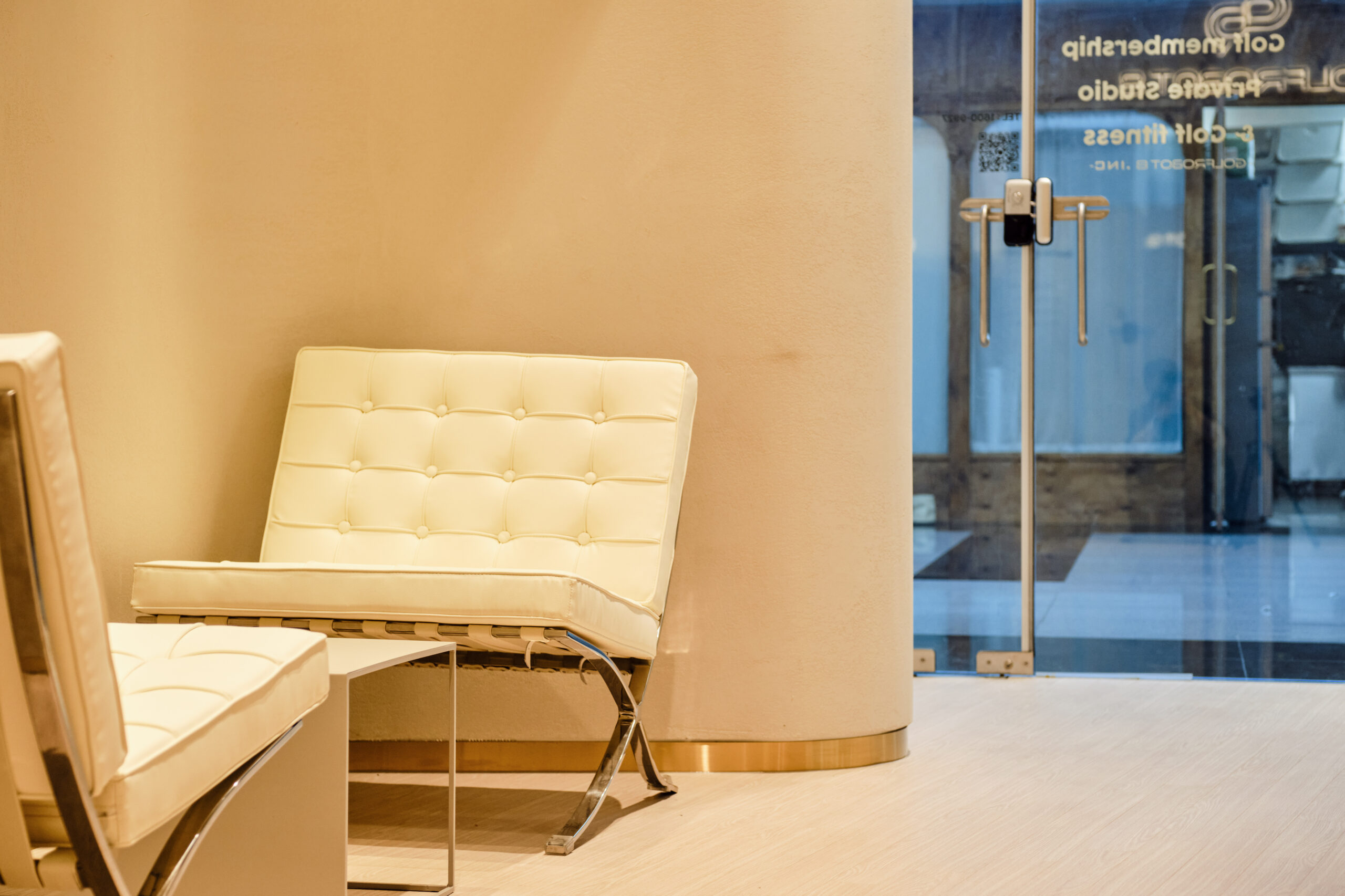 부산 골프연습장 휴게실